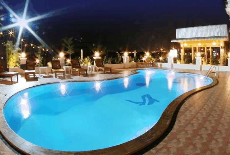 Pool thumbnail 10