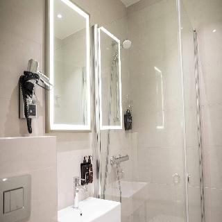 Room Room