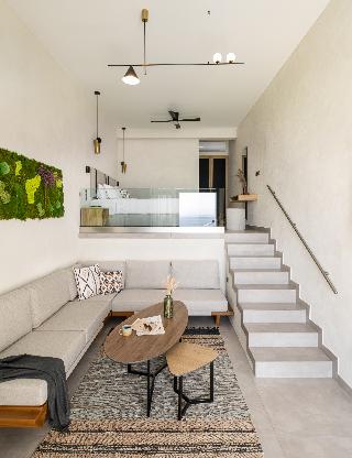 Akrotiri Olympus Luxury Suites