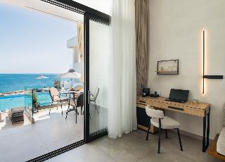 Akrotiri Olympus Luxury Suites