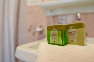 Logis Hotel Baratxartea
