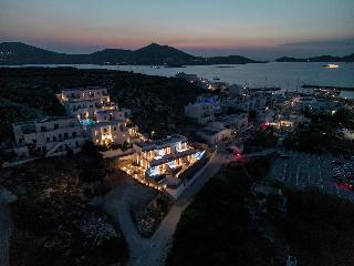 Aura Suites Paros