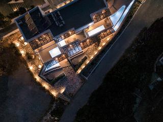 Aura Suites Paros