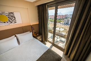 Casamax Suites