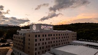 Plaza Hotel e Boulevard Vale dos Vinhedos