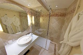 Room Room