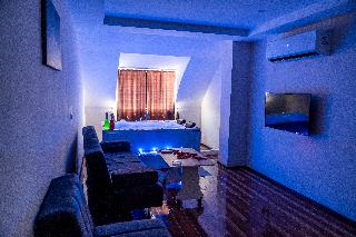 Ayya Sui̇t Hotel