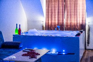 Ayya Sui̇t Hotel