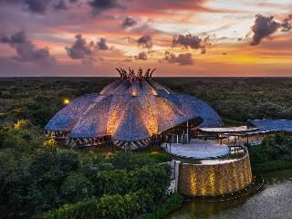 Jungala Hotel at VidantaWorld Riviera Maya