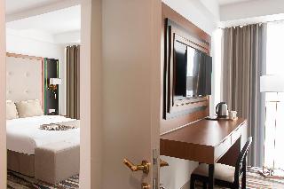 Room Room