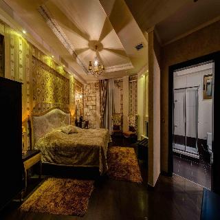 Chateau Rond Boutique Hotel & Spa