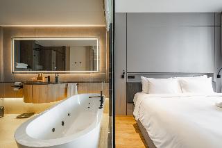 Room Room