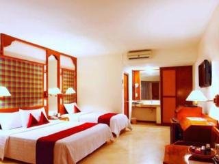 Room thumbnail 1