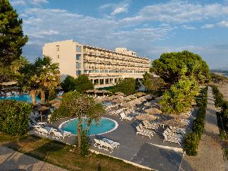 Ninos Grand Beach Resort