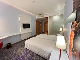 Room Room