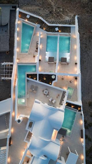 Omna Caldera Suites