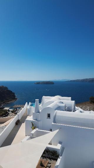 Omna Caldera Suites