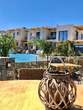 Helios Beach Hotel & Bungalows