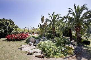 Ona Palmira Paradise