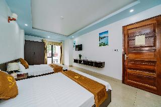 Deluxe Quadruple Room Mountain View