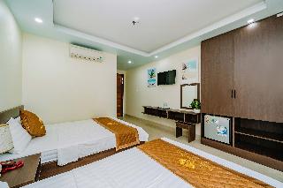 Deluxe Triple Room Mountain View