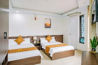 Deluxe Triple Room Mountain View