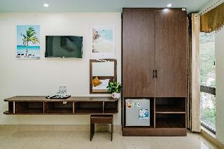 Deluxe Triple Room Mountain View