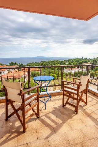 Skentos Hotel
