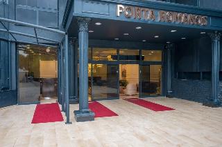 Porta Romanos Hotel