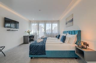 Room Room