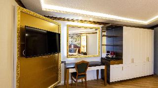 Can Adalya Palace Hotel