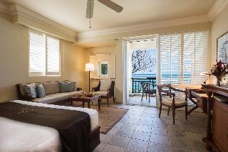 Colonial Ocean Front Terraces