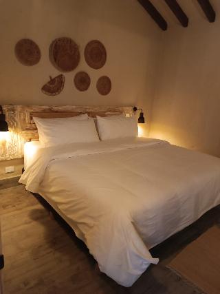 Room Room
