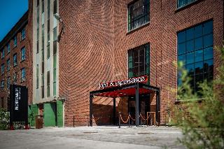 Montownia Lofts & Experience