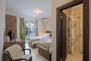 Room Room