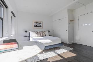 1 Queen Bed 1-Bedroom Apartment Non-Smoking