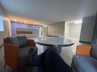 Luxor Inn & Suites A Travelodge By Wyndham
