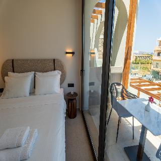 Vaya Suites