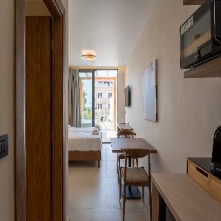 Vaya Suites