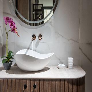 Vaya Suites