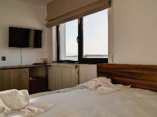 Room Room