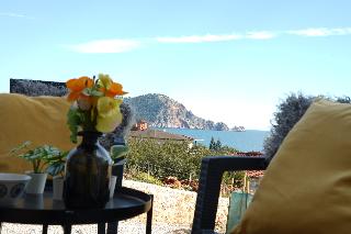 Renka Holidays Houses And Caravans