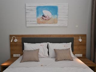 Maltepe Luxury Accommodation By Travelpro Services