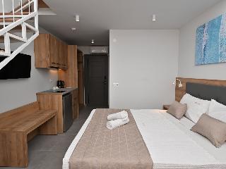 Maltepe Luxury Accommodation By Travelpro Services