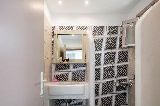Room Room