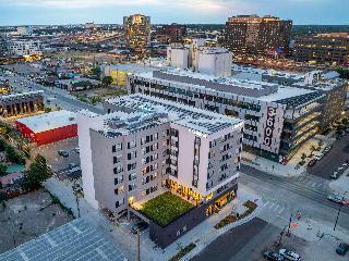 Cambria Hotel Denver Downtown Rino