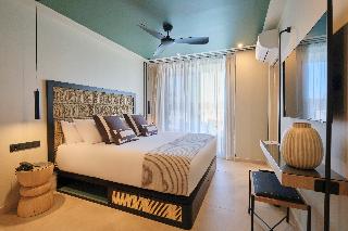Room Room