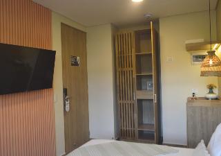 Room Room
