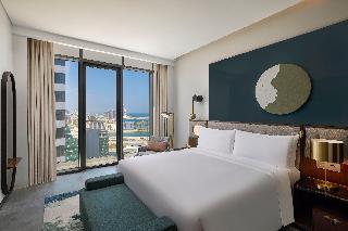 King One Bedroom Residential Suite W/Balcony