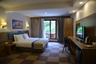 Feel And Live Hotel